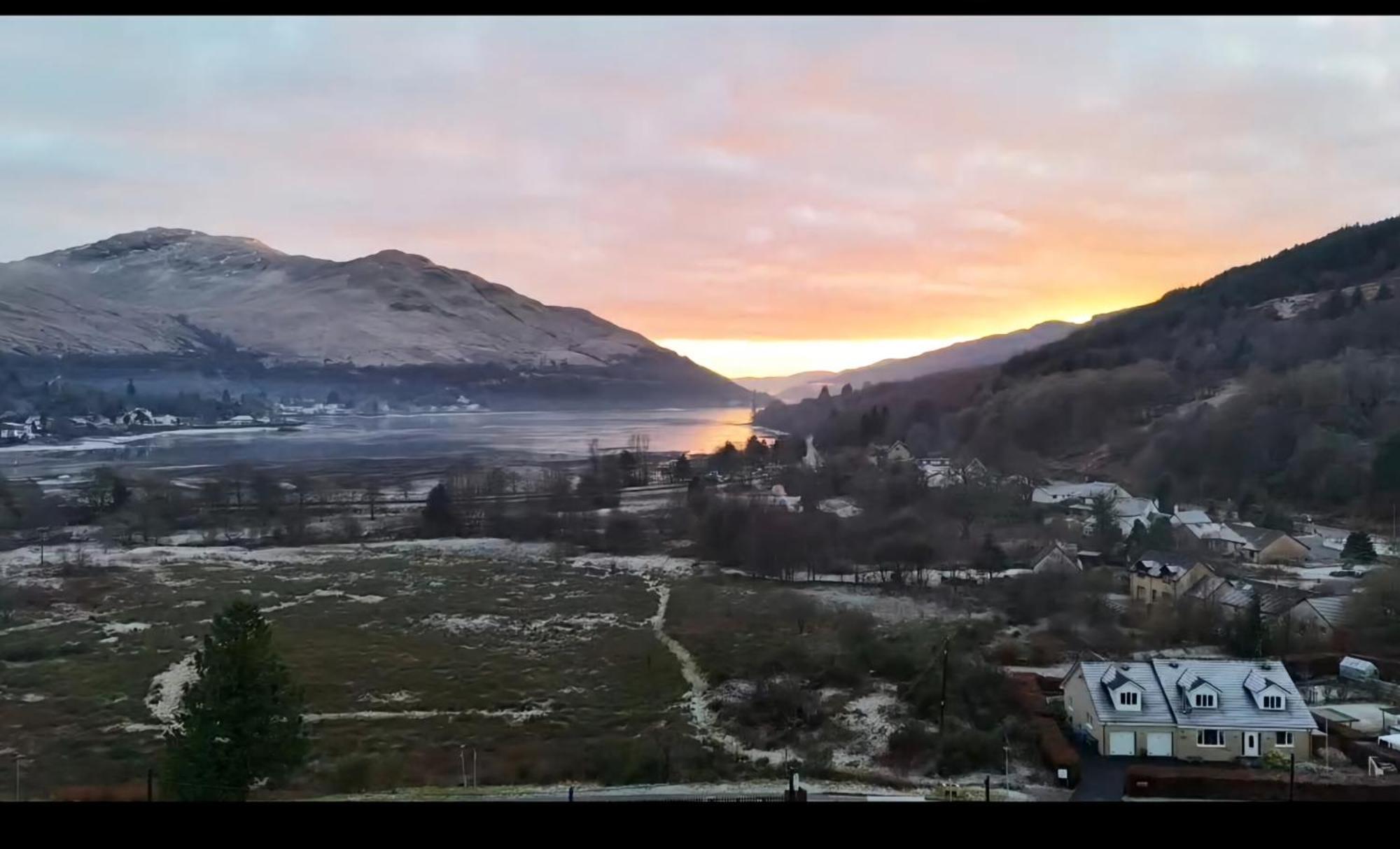Hostal Gleann Fia House Arrochar Exterior foto